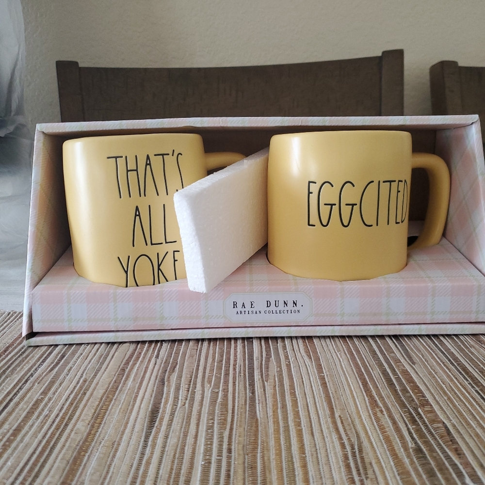 Rae Dunn Artisan Collection 2 Mugs Cup Set